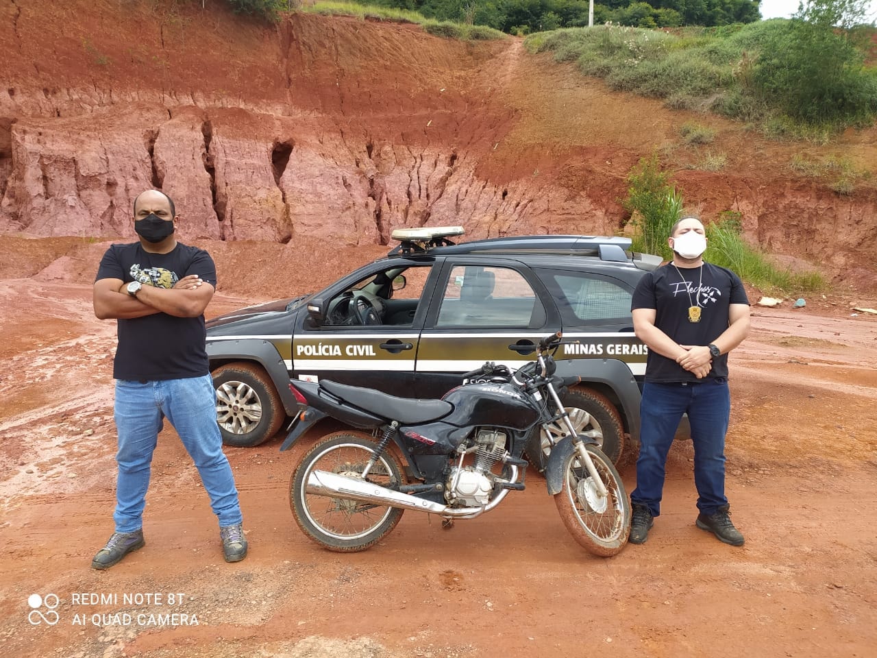 Polícia Civil recupera motocicleta furtada