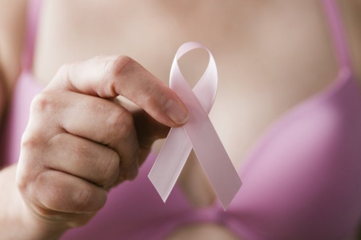OMS: câncer de mama supera o de pulmão e se torna o mais comum