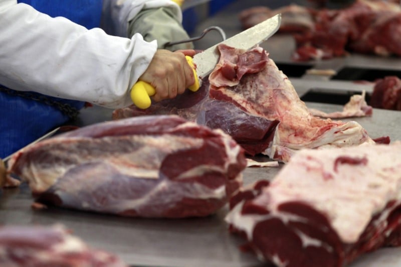 ‘Vaca louca’ faz País suspender vendas de carnes à China