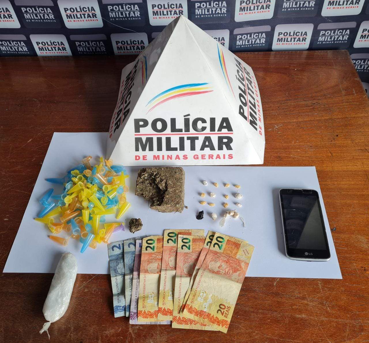 Drogas apreendidas pela PM em Vilanova