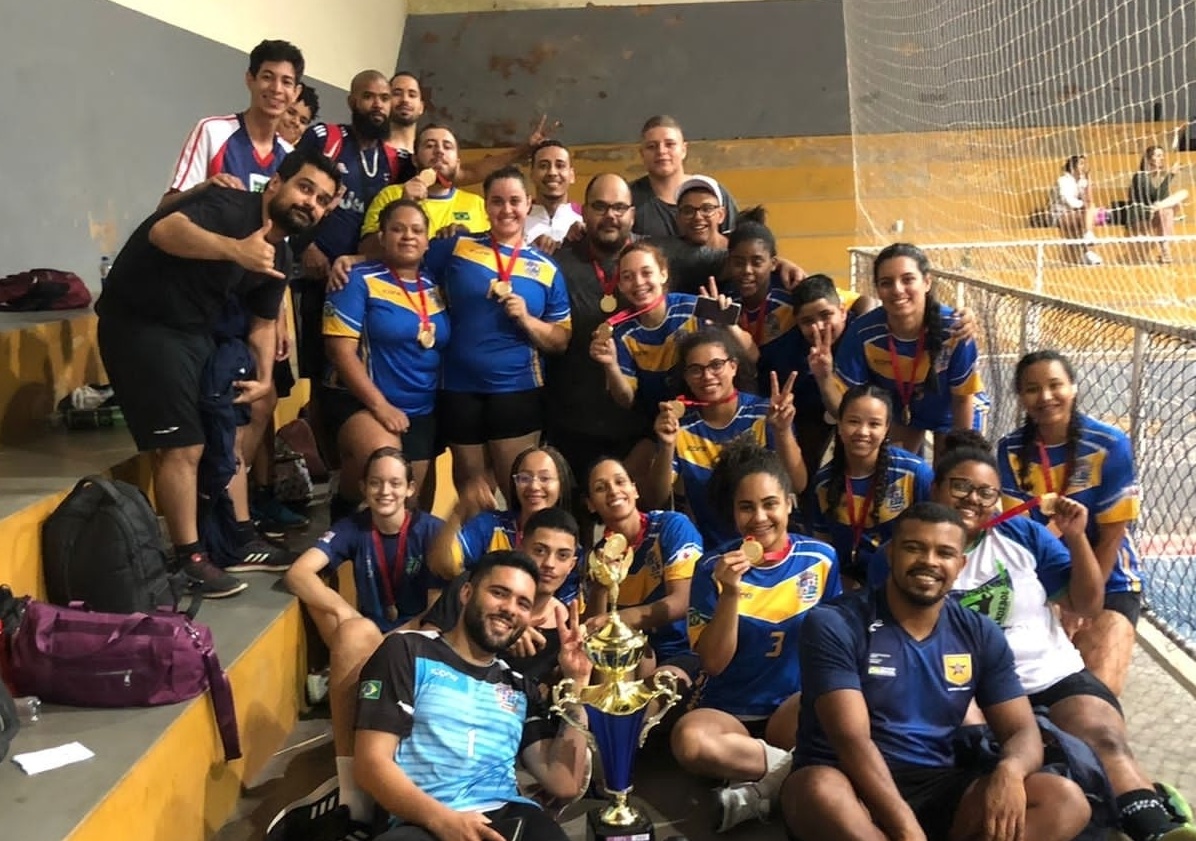 Saltimbancos Handebol conquista Copa em Muniz Freire