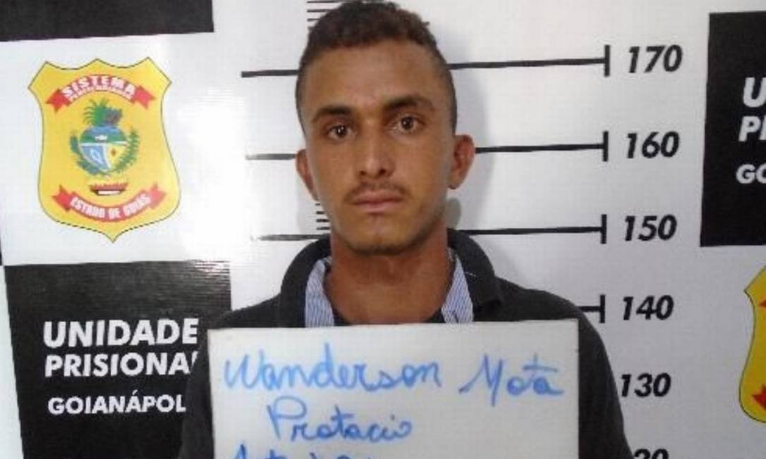 Novo Lázaro: Acusado de crimes em série se entrega à policia