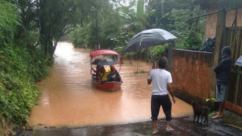 Governo de Minas reconhece situação de emergência em mais sete municípios atingidos pelas chuvas; ao todo são 145