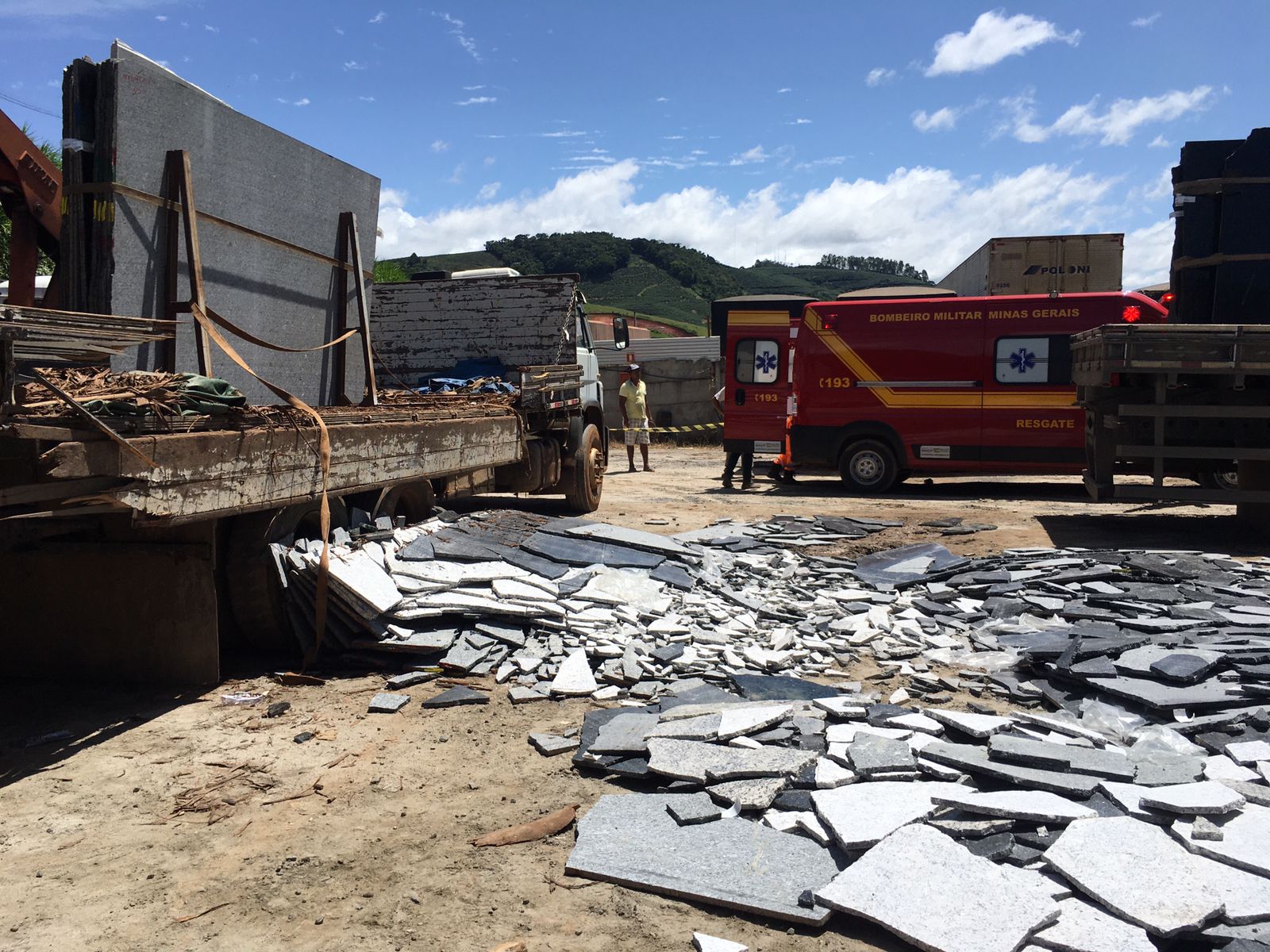 Morador do Distrito de Vilanova morre esmagado após acidente por pedra de mármore em Manhuaçu