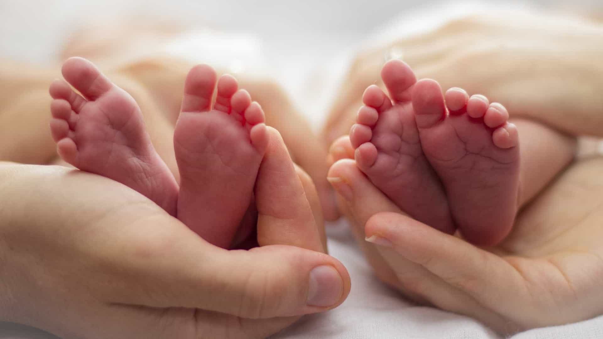 Pela 1ª vez, gêmeos gerados com DNA de dois pais nascem no Brasil