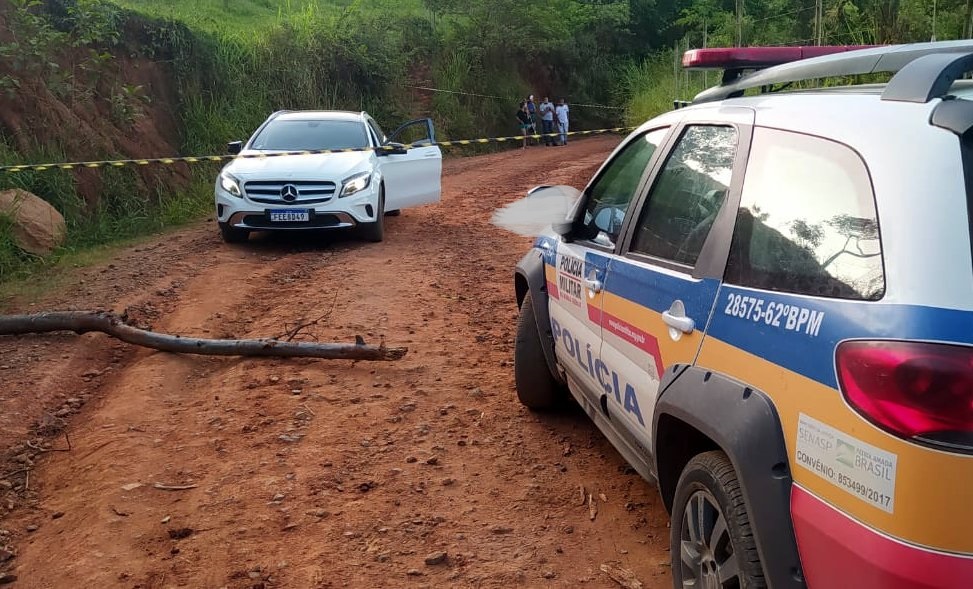 Casal da região de Manhuaçu é executado dentro do carro em Caratinga