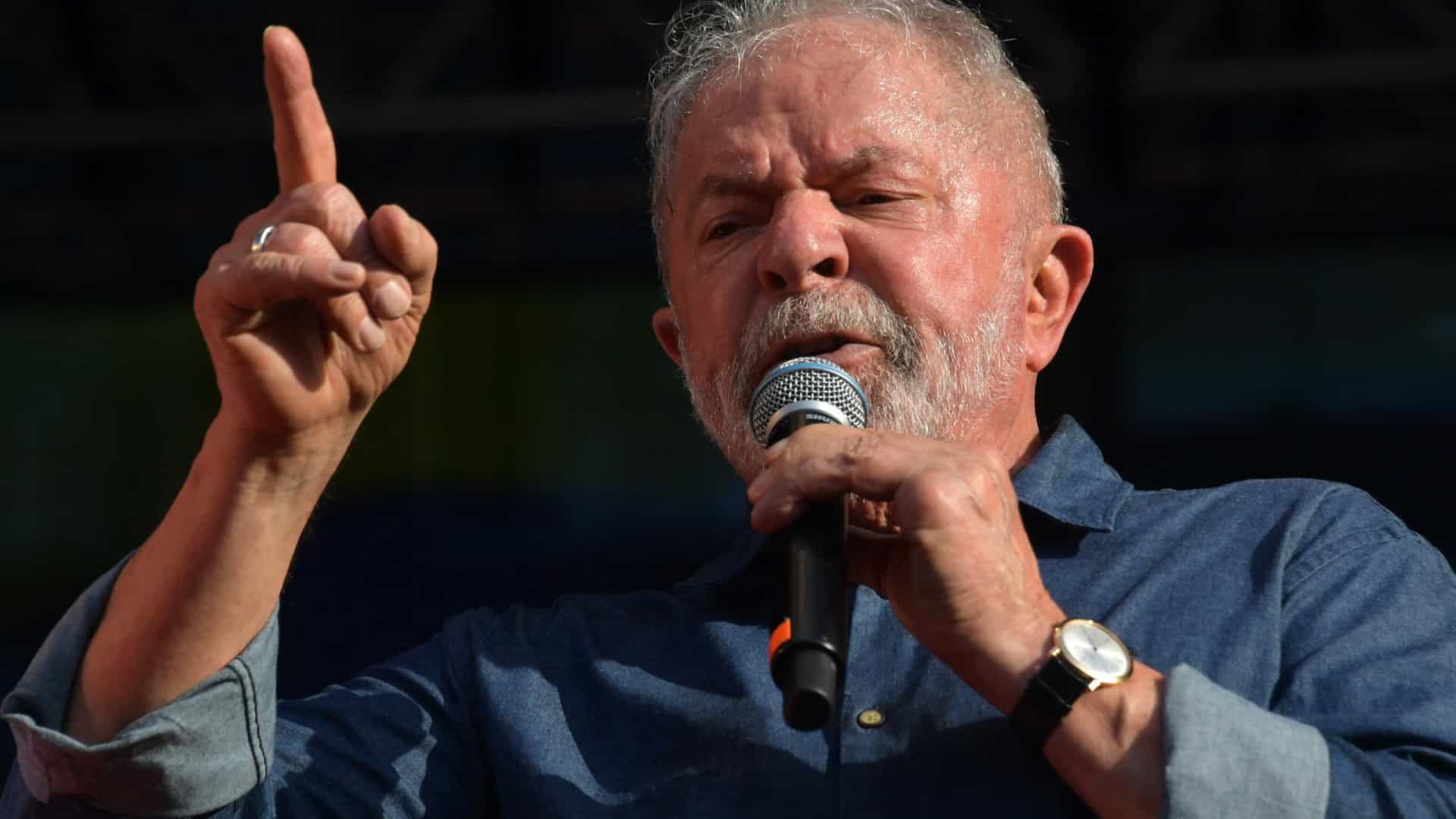 Lula pede desculpas aos policiais: “Salvam muita gente”