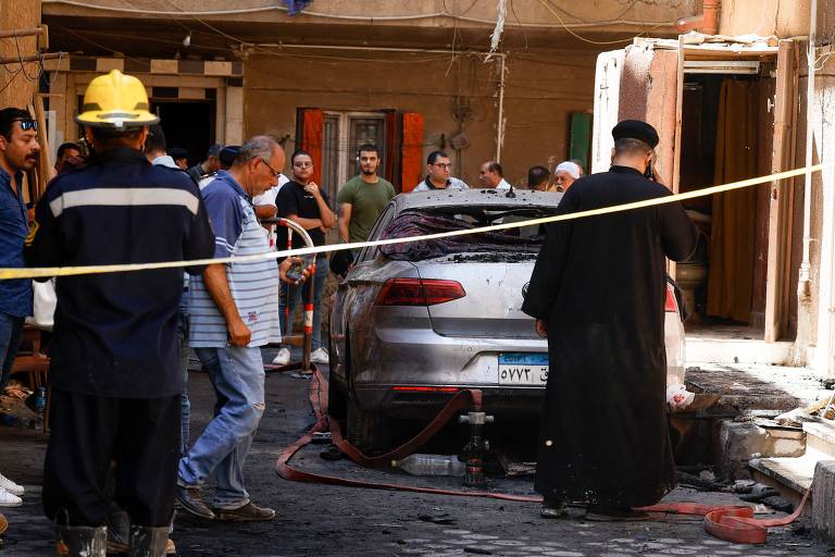 Incêndio mata pelo menos 41 pessoas e deixa 45 feridas em igreja no Egito