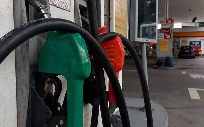 Petrobras vai reduzir preço do litro de gasolina em R$ 0,25 sexta-feira